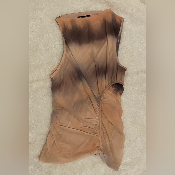 Zara Sleeveless Top - Picture 1 of 5